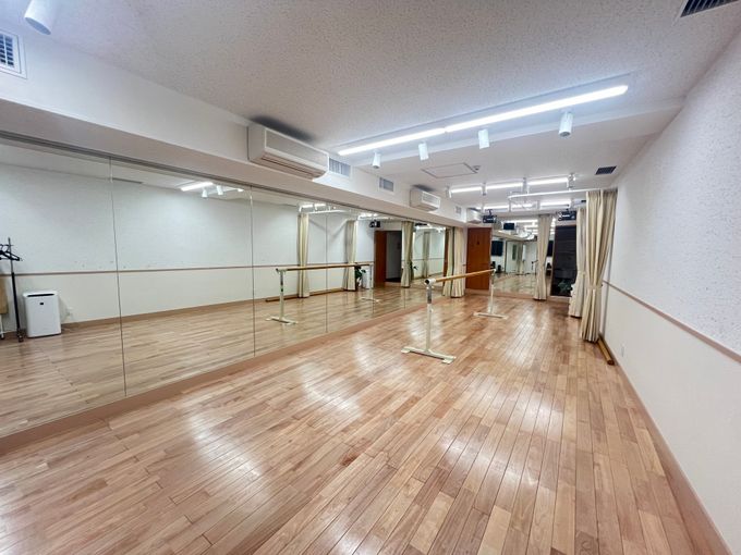 ダンスルーム