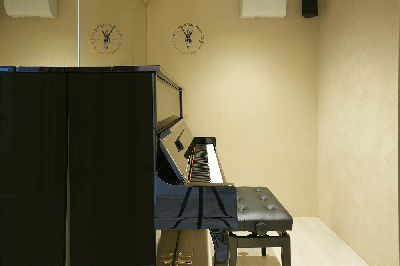 ピアノルーム