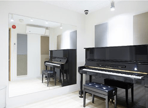 ピアノルーム